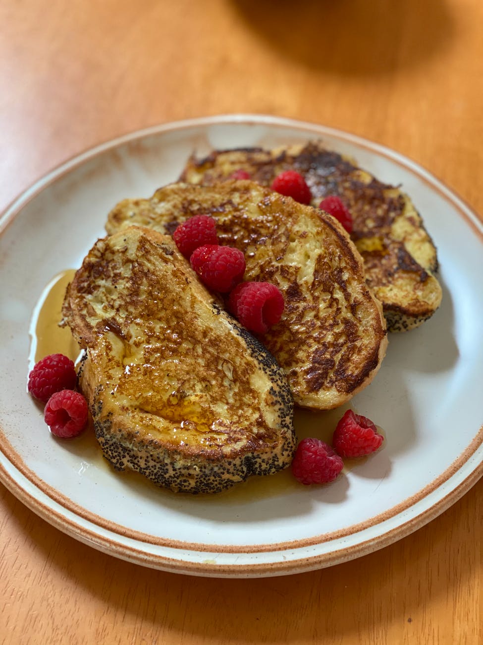 a plate of French toast, breakfast, recipe, recipes, oats, porridge, overnight oats, easy, simple, French toast, cooking, baking, keto, low carb, low-carb, winter, chia seeds, healthy, weight loss